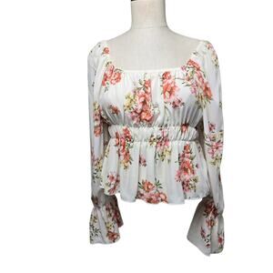 Wild Love Women's Top Size Medium Floral Print